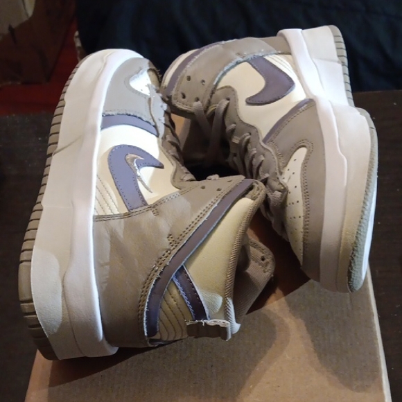 Nike Dunk High Up Iron Purple Womens 7.5 EUC - Picture 7 of 9